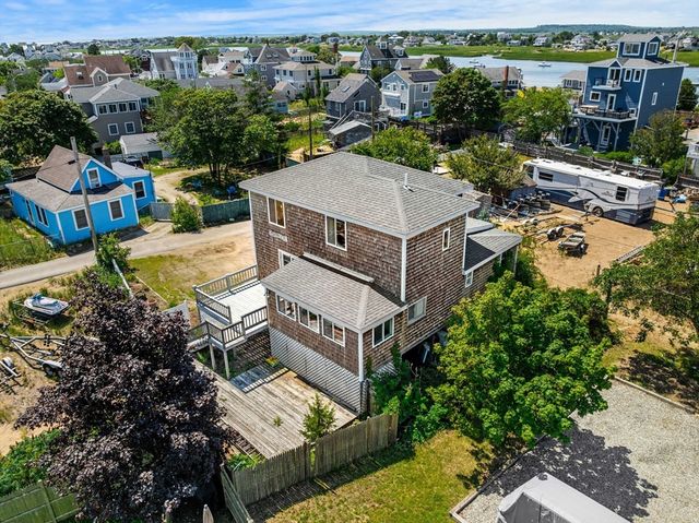 10 70th Street, Newburyport, MA 01950