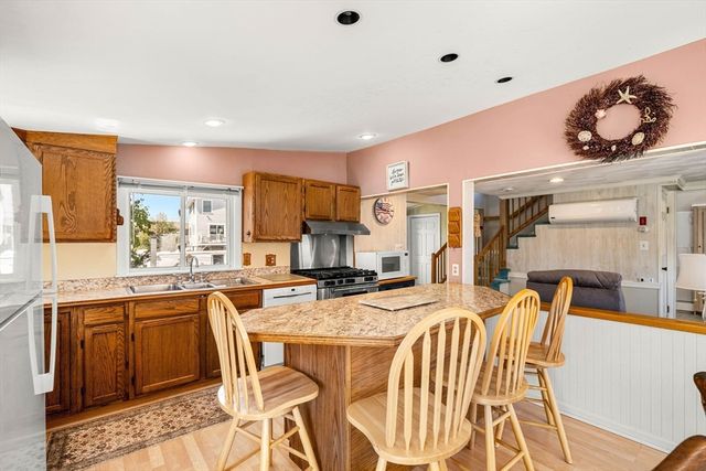 10 70th Street, Newburyport, MA 01950