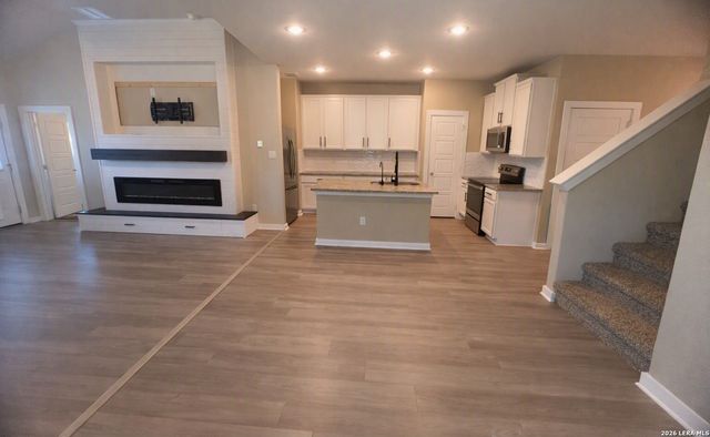 3237 Hyacinth, New Braunfels, TX 78130
