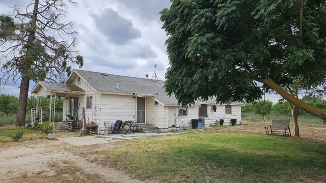 15763 S Temperance Avenue, Selma, CA 93662