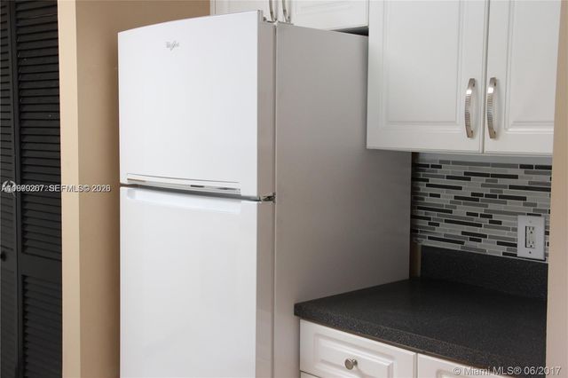 9640 NW 2 St 5106, Pembroke Pines, FL 33024