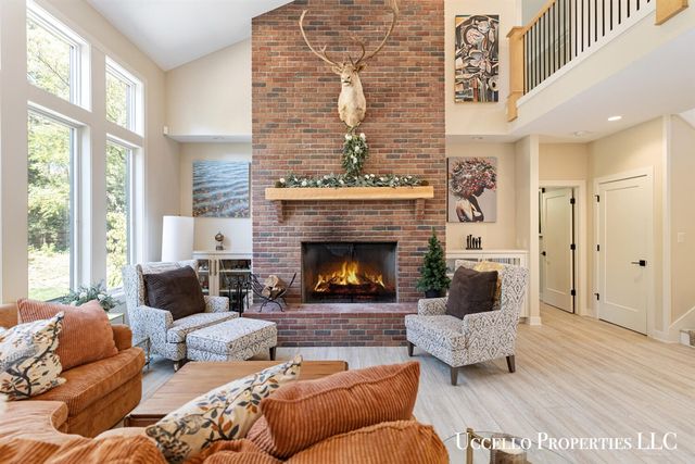 139 N 5th Street, Cedar Springs, MI 49319