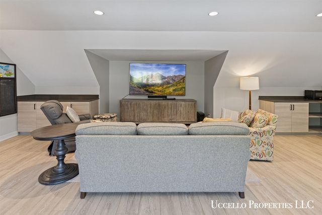 139 N 5th Street, Cedar Springs, MI 49319