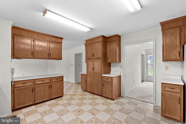 3709 HOWSEN AVE, Fairfax, VA 22030