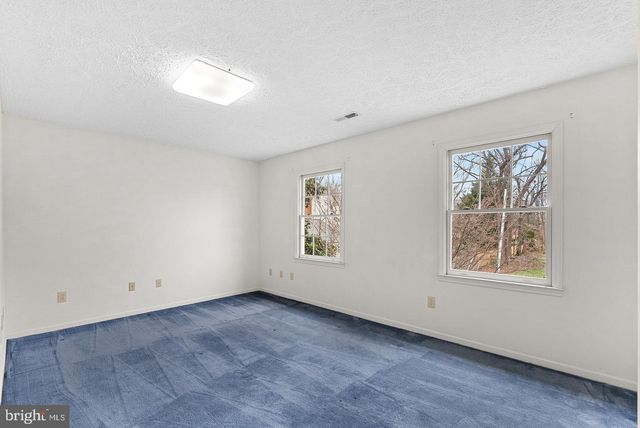 3709 HOWSEN AVE, Fairfax, VA 22030