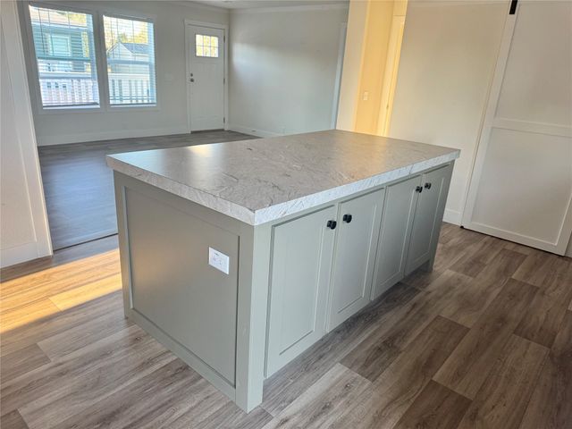 4721 Wickwillow Ln B, Alvin, TX 77539