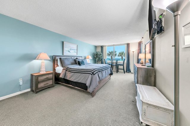 381 Santa Rosa Blvd, C207, Fort Walton Beach, FL 32548