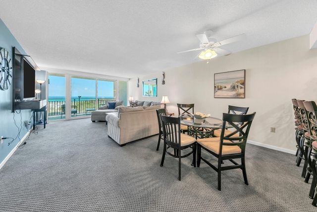 381 Santa Rosa Blvd, C207, Fort Walton Beach, FL 32548