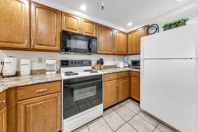 381 Santa Rosa Blvd, C207, Fort Walton Beach, FL 32548
