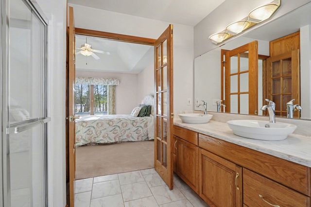 5571 Hickory Lane, Bay City, MI 48706