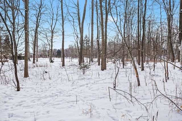 5571 Hickory Lane, Bay City, MI 48706