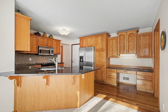 5571 Hickory Lane, Bay City, MI 48706