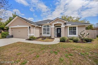 8097 LEAFCREST Drive, Jacksonville, FL 32244
