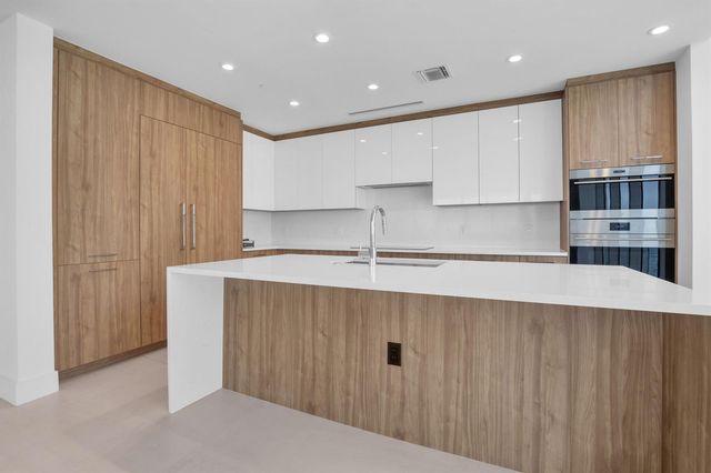 151 N Seabreeze Boulevard N Unit 504, Fort Lauderdale, FL 33304
