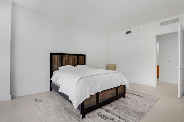 151 N Seabreeze Boulevard N Unit 504, Fort Lauderdale, FL 33304