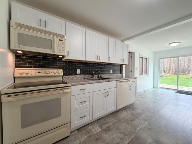 5468 Hubbard Drive, Flint, MI 48506