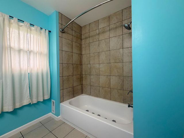 5468 Hubbard Drive, Flint, MI 48506