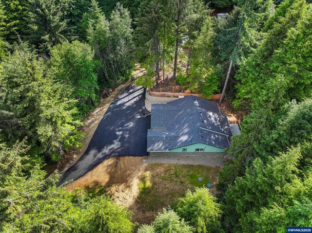 3684 Salmon River Hwy, Otis, OR 97368