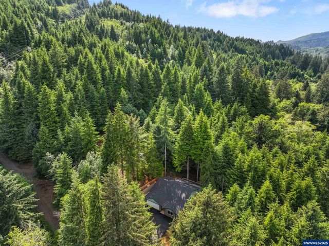 3684 Salmon River Hwy, Otis, OR 97368