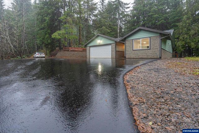 3684 Salmon River Hwy, Otis, OR 97368