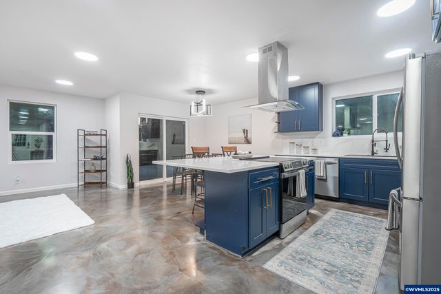 3684 Salmon River Hwy, Otis, OR 97368