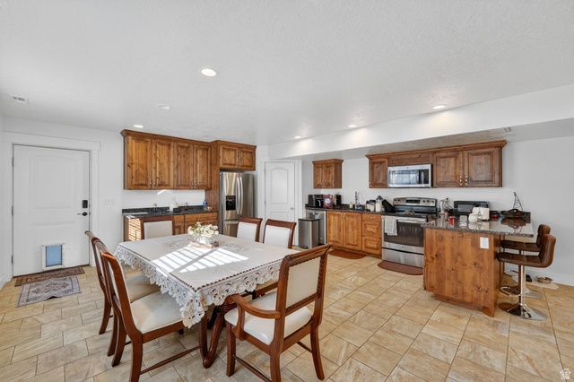 141 WOLVERINE CRK, Elk Ridge, UT 84651
