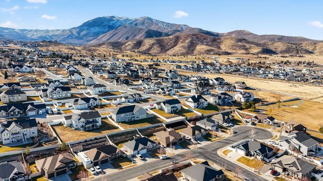 141 WOLVERINE CRK, Elk Ridge, UT 84651