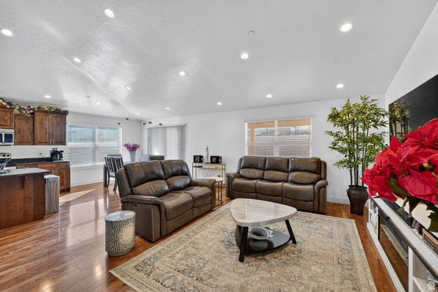 141 WOLVERINE CRK, Elk Ridge, UT 84651