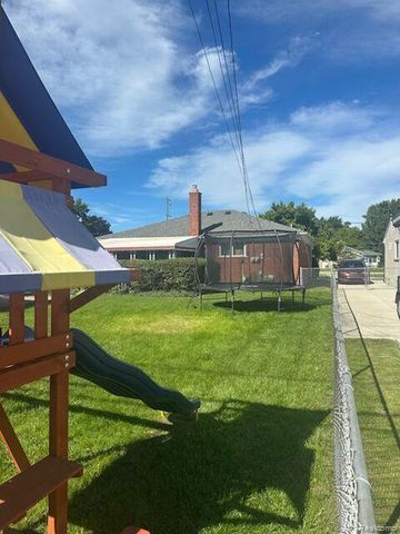 11238 Canal Road, Sterling Heights, MI 48314
