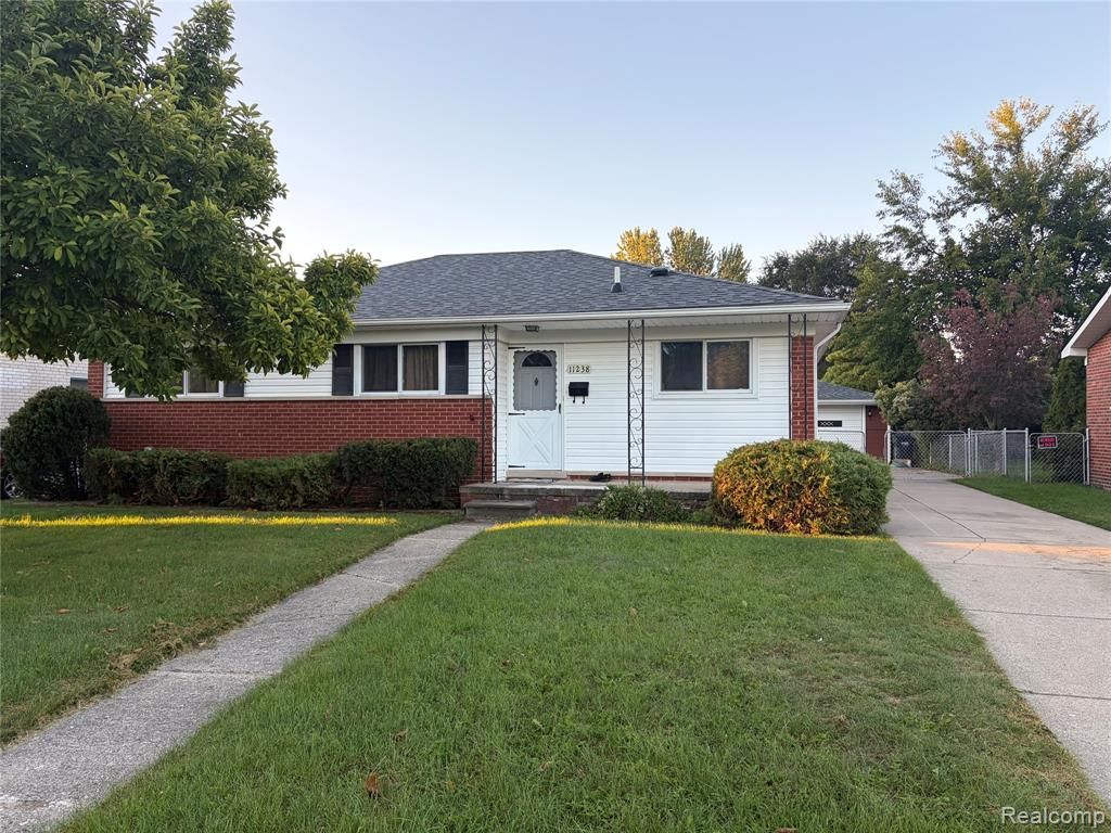 11238 Canal Road, Sterling Heights, MI 48314