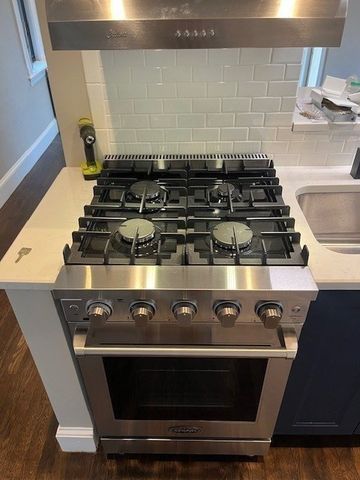 60 Queensberry Street 19, Boston, MA 02215