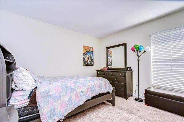 19414 MORDEN BLUSH DRIVE, Lutz, FL 33558