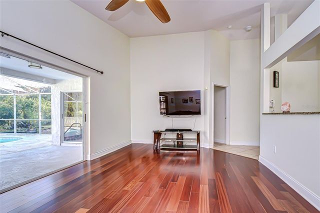 19414 MORDEN BLUSH DRIVE, Lutz, FL 33558