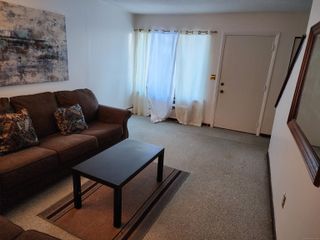 189 Kaynor Drive APT C, Waterbury, CT 06708
