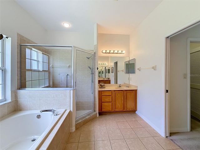 24100 PEEKSKILL STREET, Leesburg, FL 34748