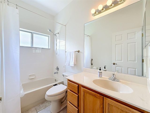 24100 PEEKSKILL STREET, Leesburg, FL 34748