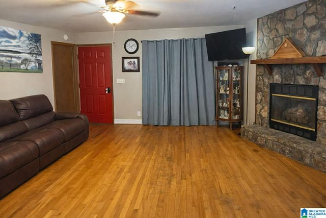 39 SANDHILL DRIVE, Ohatchee, AL 36271