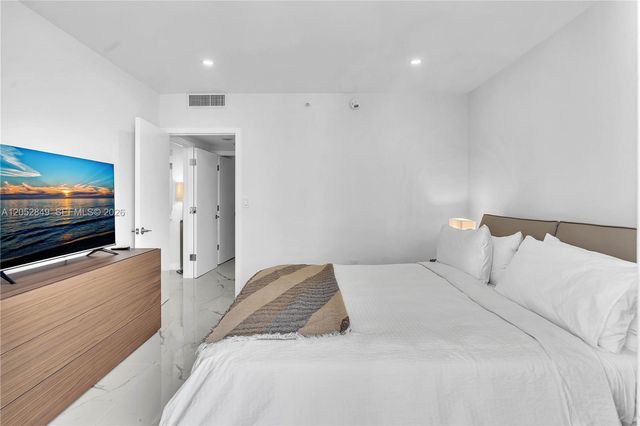 17375 Collins Avenue 1703, Sunny Isles Beach, FL 33160