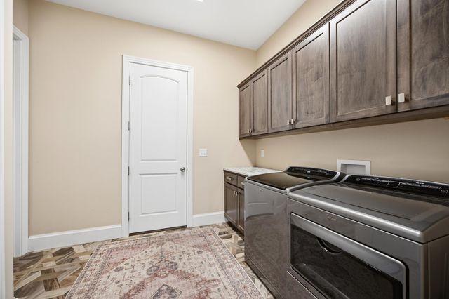 7032 26th Street S, Fargo, ND 58104