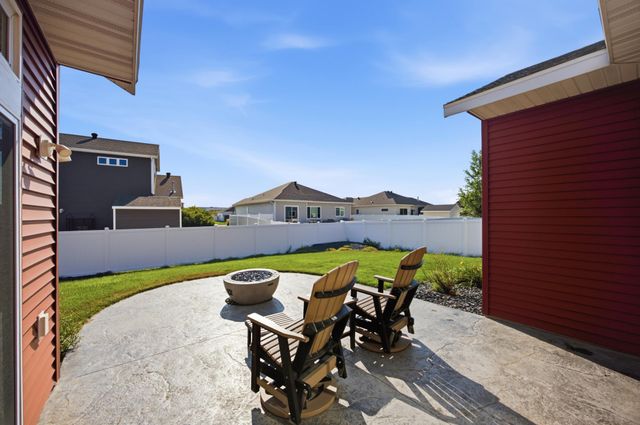 7032 26th Street S, Fargo, ND 58104
