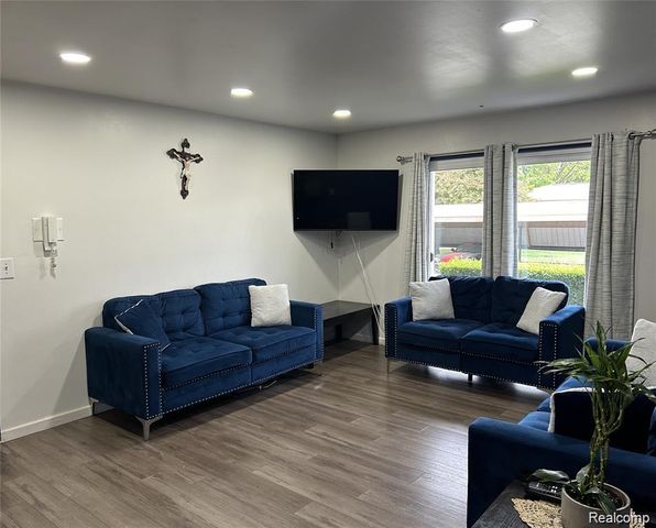 34751 S Kimberly Drive Kimberly Dr, Sterling Heights, MI 48312