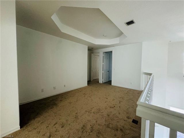 1400 Mariposa CIR # 103, Naples, FL 34105