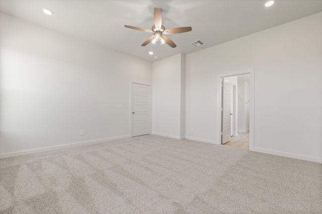 12004 Kewanee Avenue, Lubbock, TX 79424