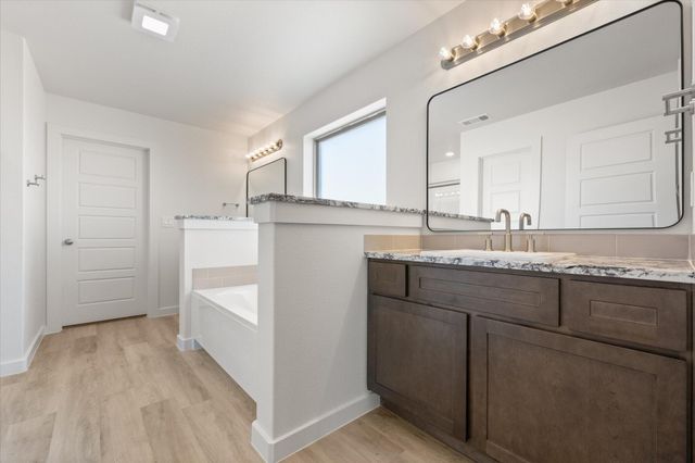 12004 Kewanee Avenue, Lubbock, TX 79424