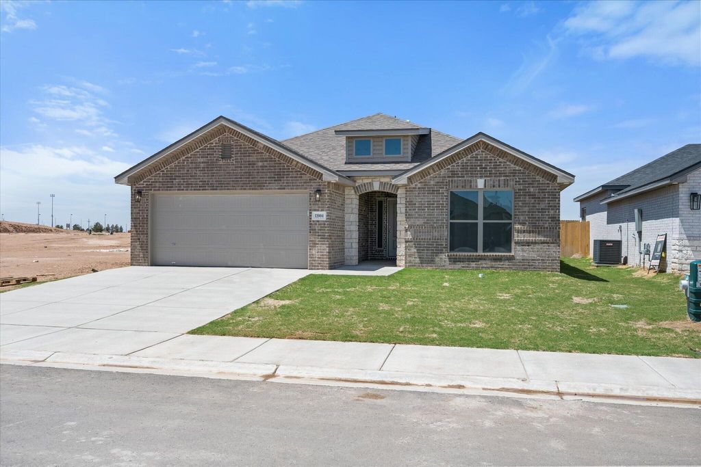 12004 Kewanee Avenue, Lubbock, TX 79424
