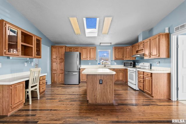 2265 Jostes Road, Rochester, IL 62563