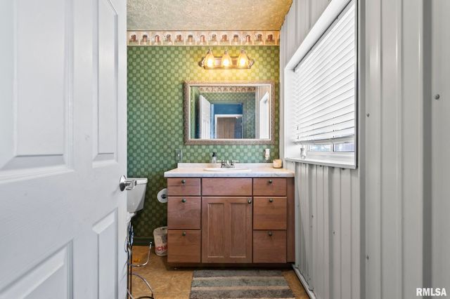 2265 Jostes Road, Rochester, IL 62563