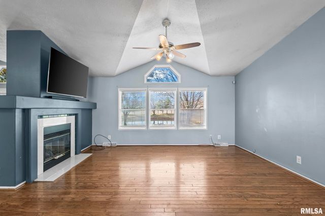 2265 Jostes Road, Rochester, IL 62563