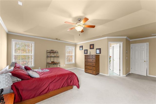 1000 Island Bluff Lane, Buford, GA 30518