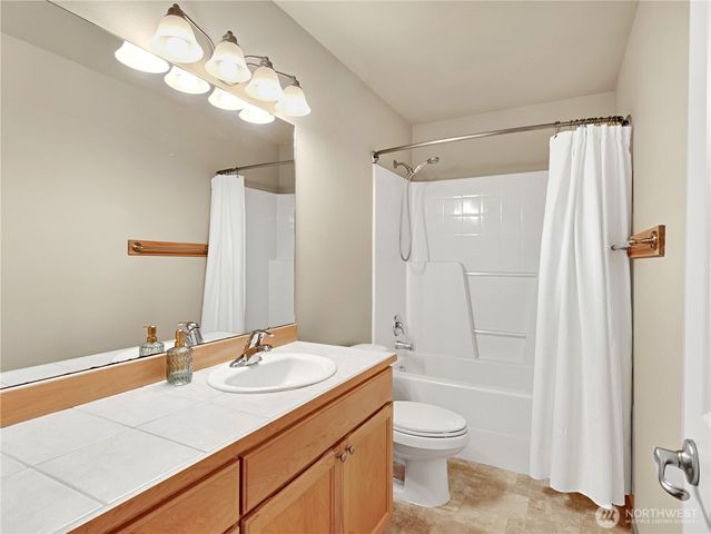2623 145th Street SW, Lynnwood, WA 98087